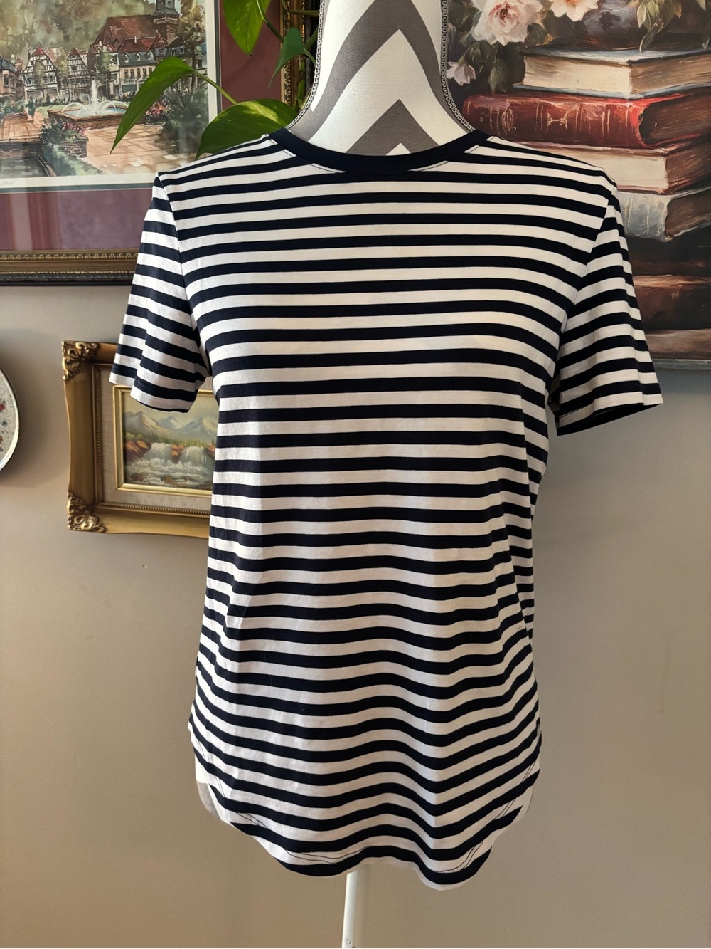 *NWOT* Lulu Lemon athletica Black & White Striped Short Sleeve Crew - NEVER WORN